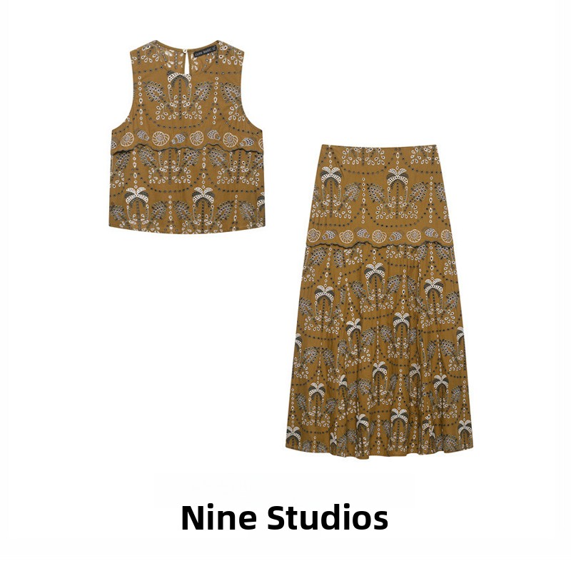 Setelan Pakaian Wanita NINE ZA - Midi Skirt Floral ulasan dan harga