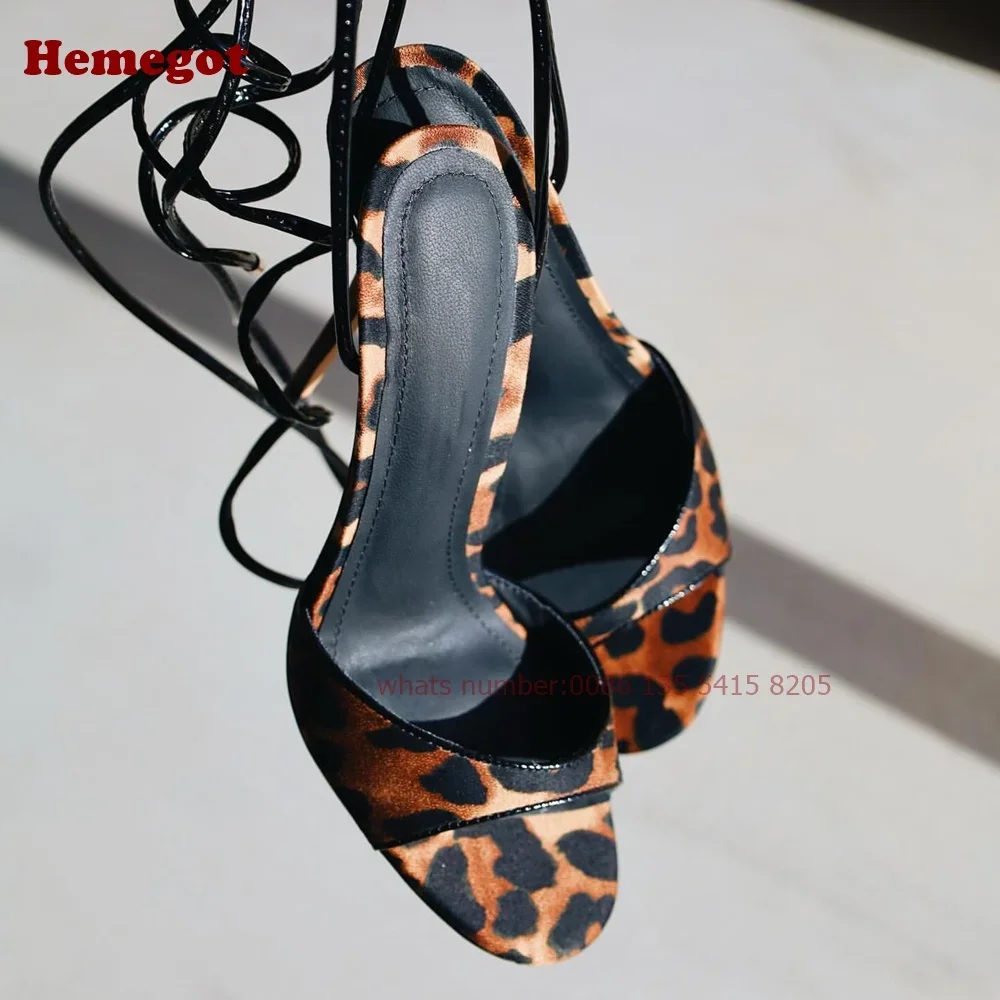 Sandal Stiletto Leopard dengan - Sandal Strappy Heeled ulasan dan harga